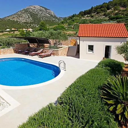 Villa Ema&stela Bol
