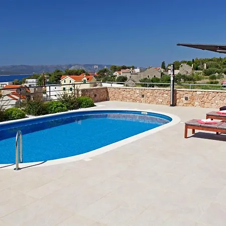 Villa Ema&stela *